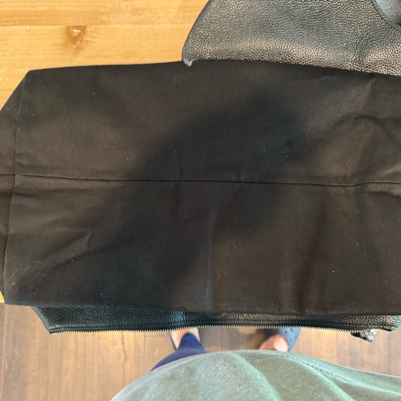 Marc Jacobs Black Sack Bag with White Logo - Picture 7 of 11